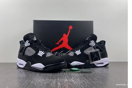 FQ8135-001 WHITE JORDAN RETRO FQ8135-001 4 THUNDER  AIR 0308